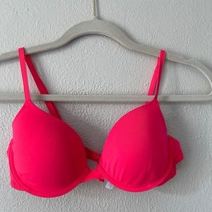 Victoria’s Secret bra